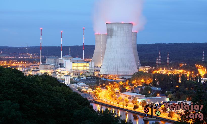 Ventajas y Desventajas de la Energía Nuclear